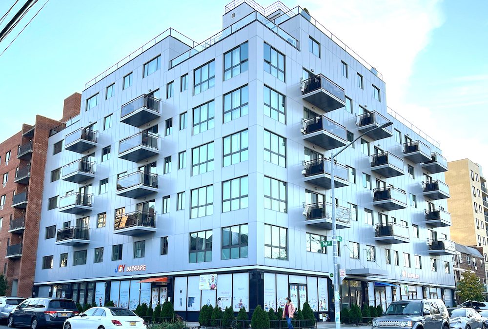 Residential/Multi-Use Building